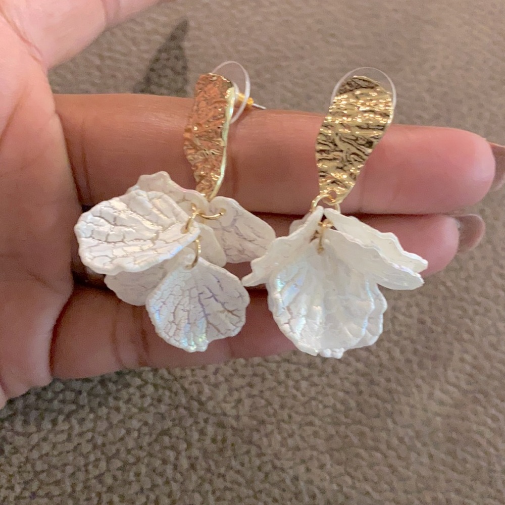 Sassy Jones earrings